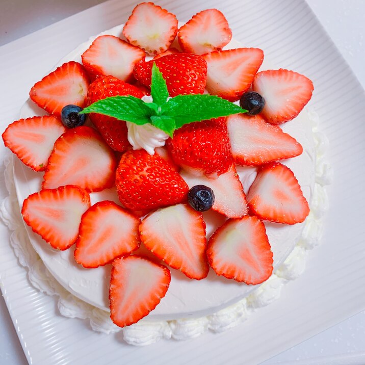 レンジで簡単!母の日にいちごケーキ❤️
